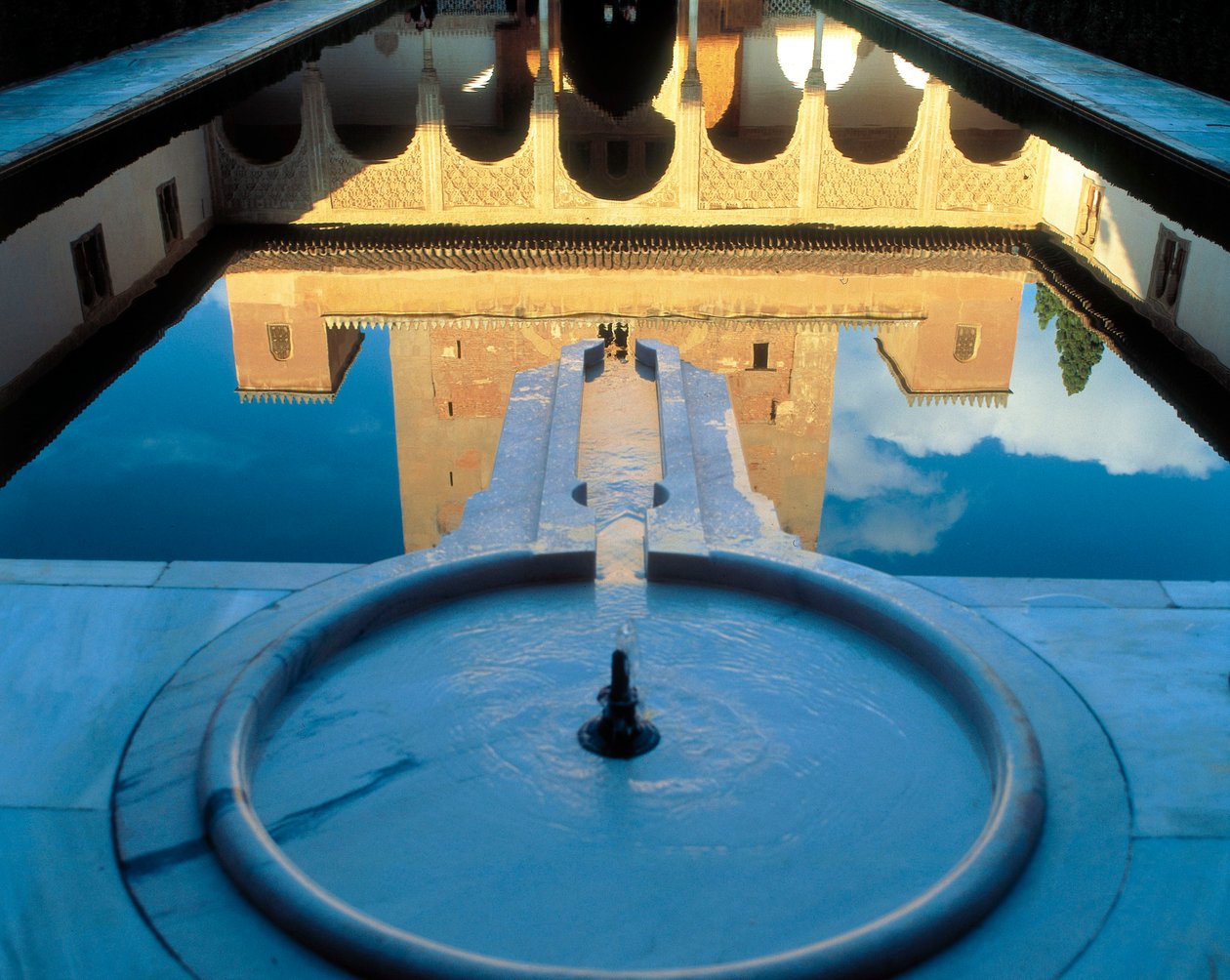 Myrtles Court, Comaresin palatsi, Alhambra tekijältä Islamic School