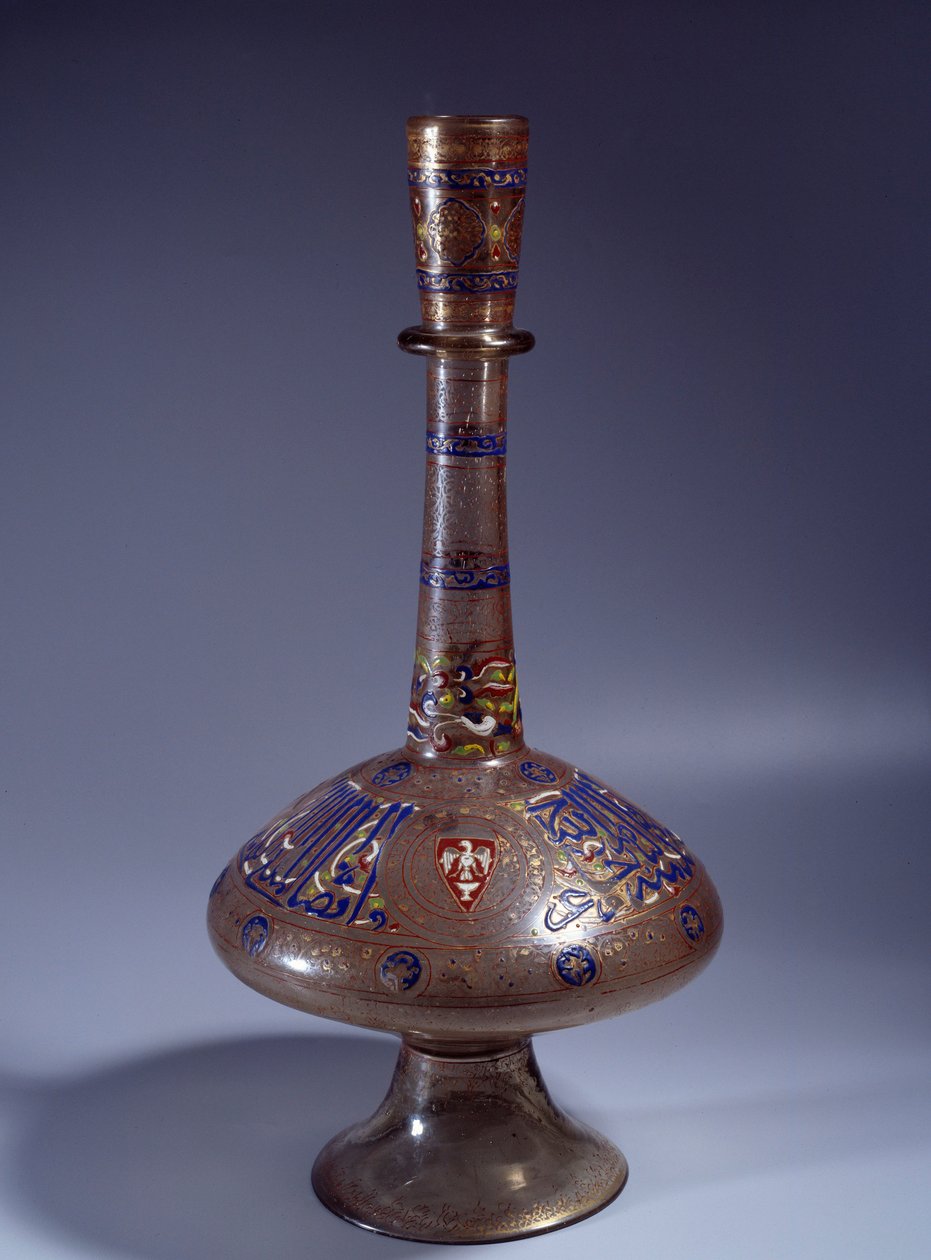 Islamilainen taide: pullossa on varakuningas Tuquztemurin pitkä emaloitu lasikaula. 1345 noin.. Egyptistä tai Syyriasta. Himmeä. 50 cm. Pariisi, Louvre-museo tekijältä Islamic School
