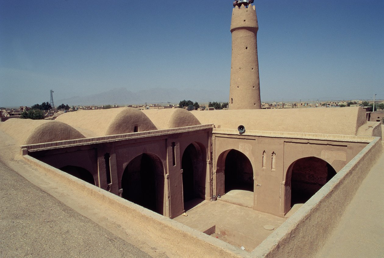 Näkymä sisäpihalle tekijältä Islamic School