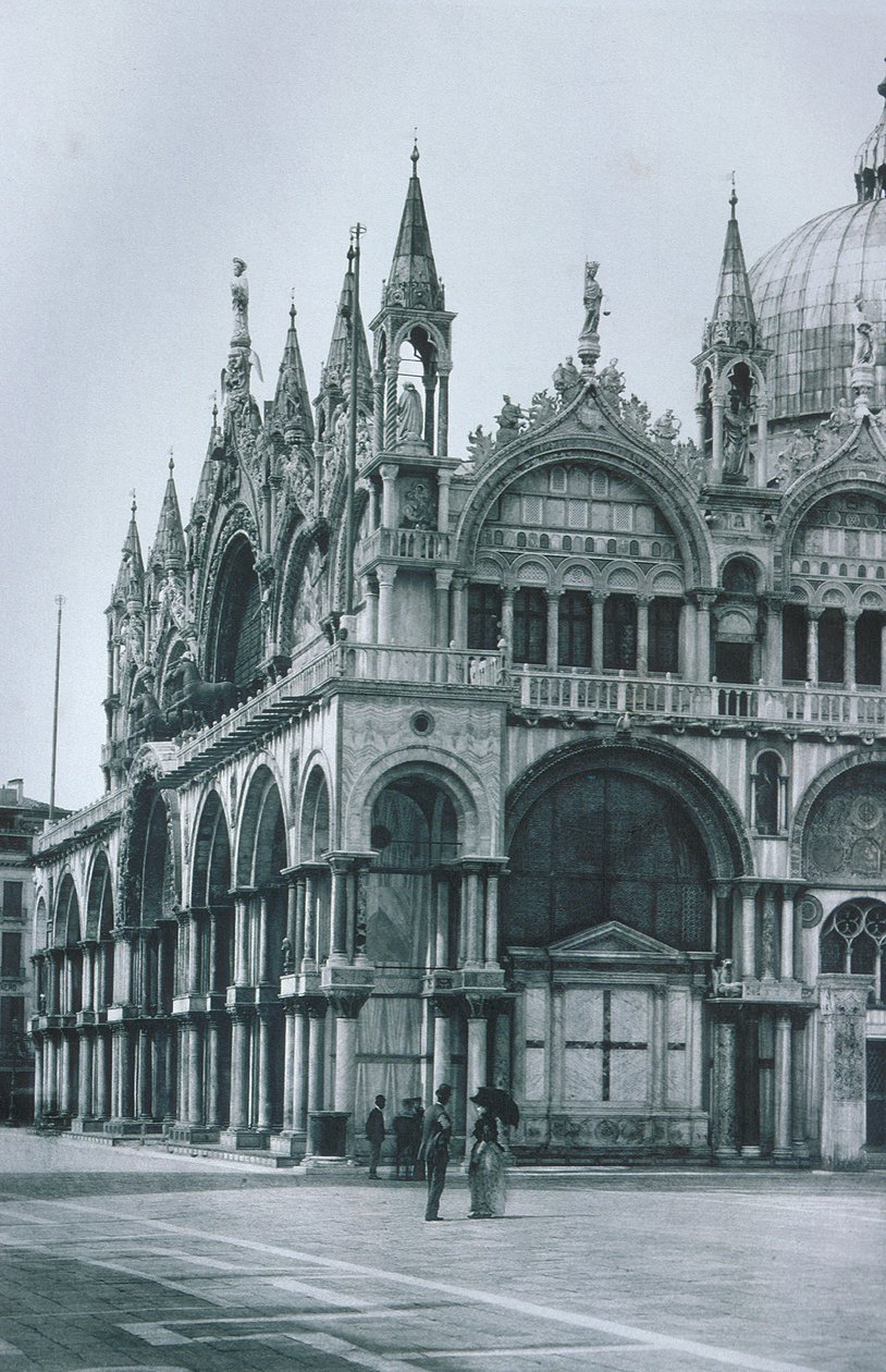 Näkymä Basilica di San Marco -kirkolle tekijältä Italian Photographer