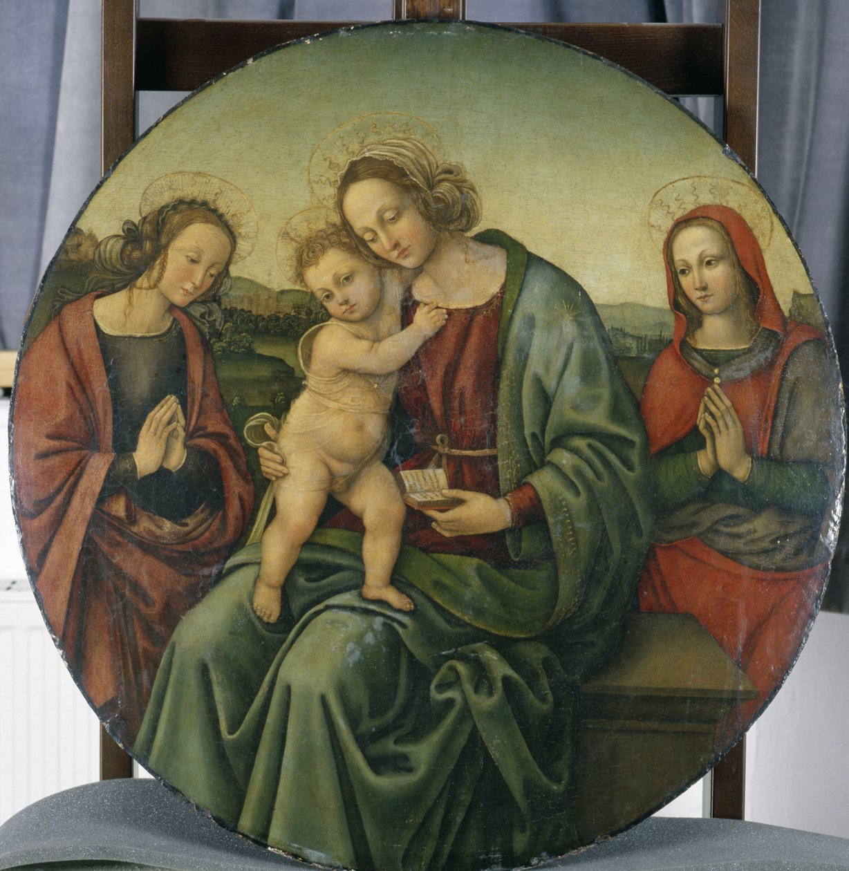 Madonna lapsen ja kahden naispyhimyksen kanssa, n. 1500-15 (tempera poppelipuulla) tekijältä Italian School
