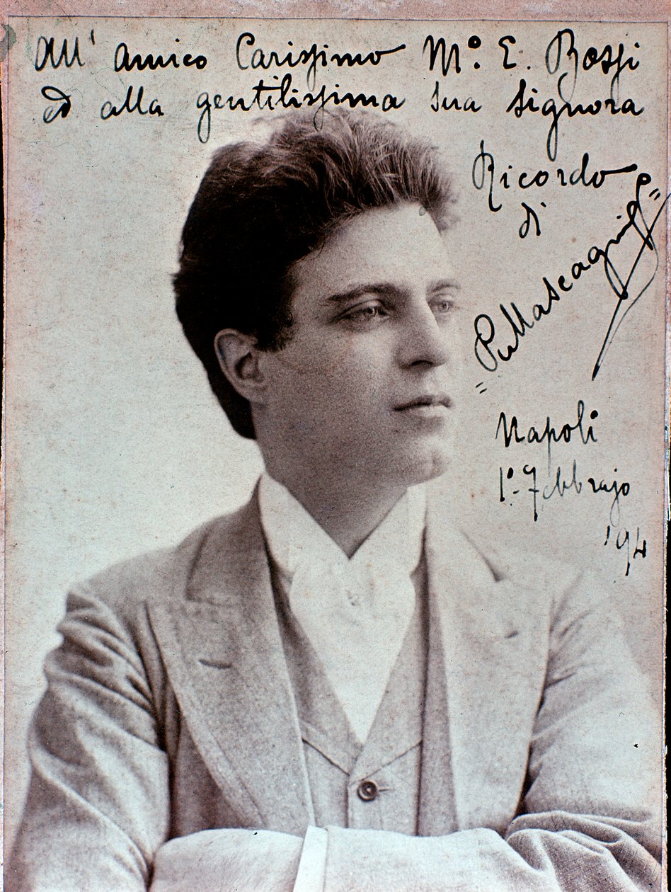 Pietro Mascagnin (1863-1945) italialaisen säveltäjän muotokuva tekijältä Italian Photographer