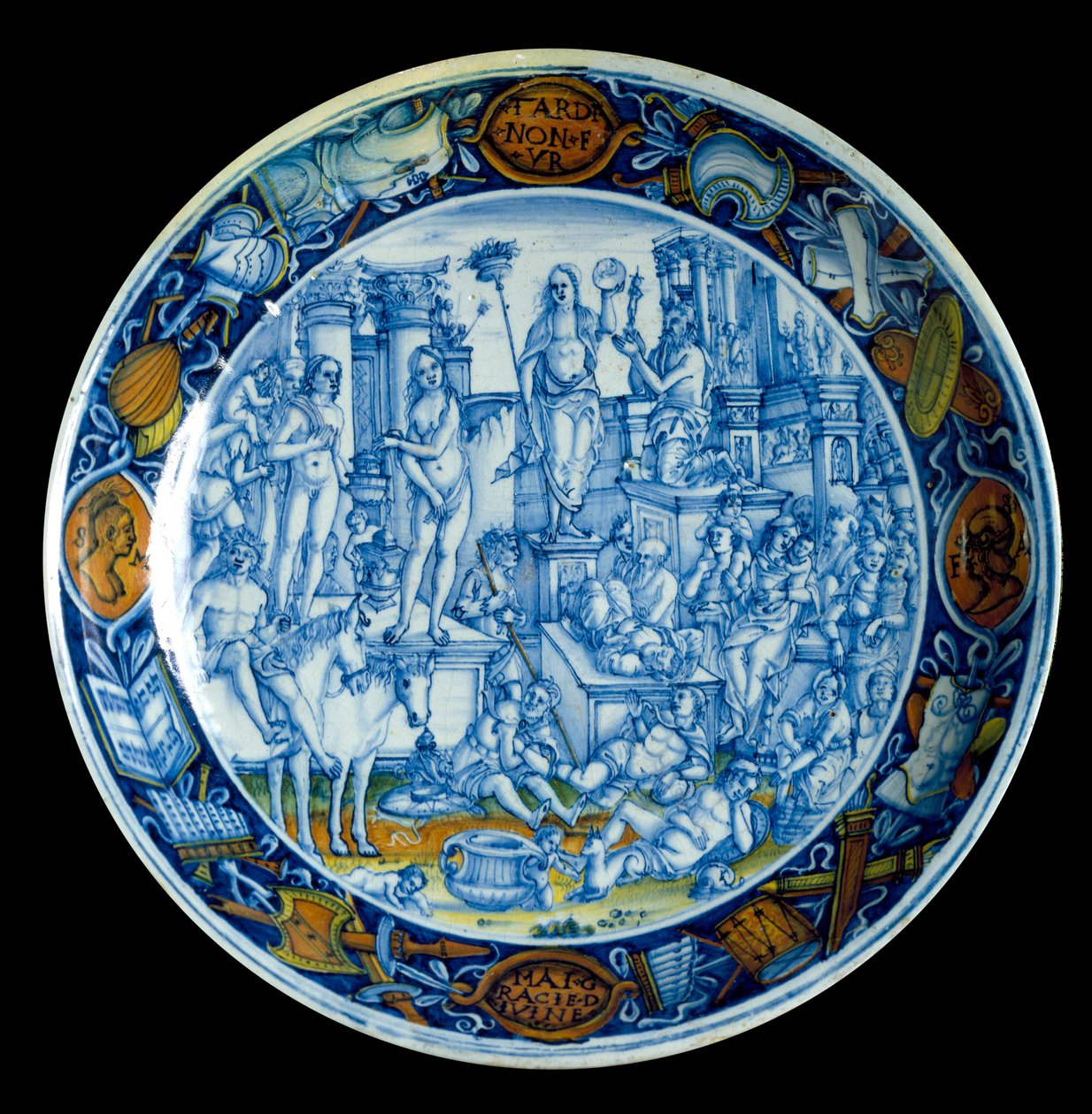 Decoree-levy, joka edustaa allegoriaa Selenestä, kuun jumalattaresta kreikkalaisessa mytologiassa. Faenzasta, noin 150. Firenzen Musee du Bargello. (Firenze, Museo Nazionale del Bargello) tekijältä Italian School