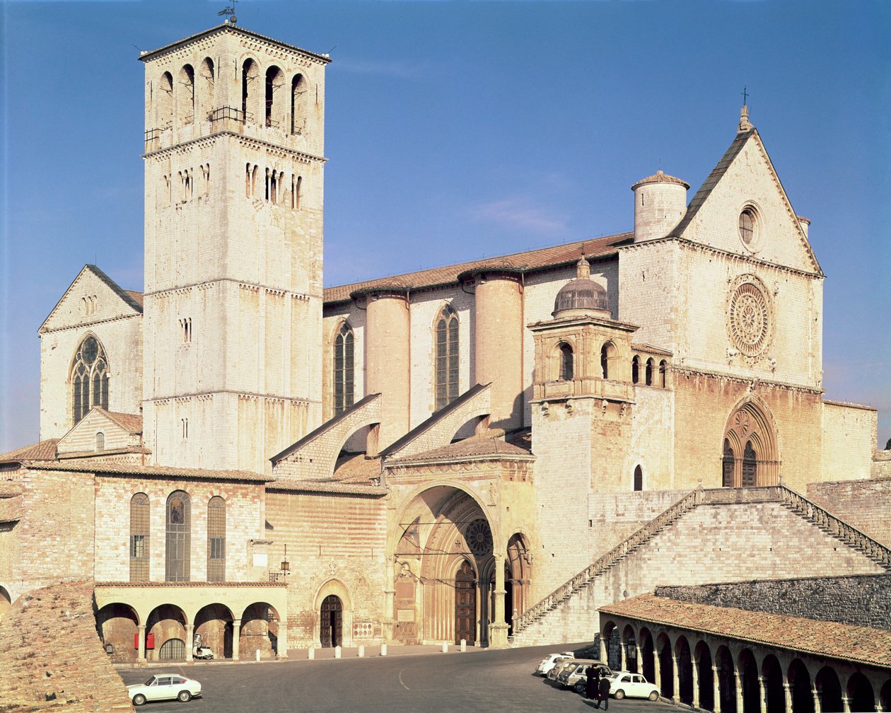 Ylä- ja alakirkon ulkopuoli, 1228-53 tekijältä Italian School