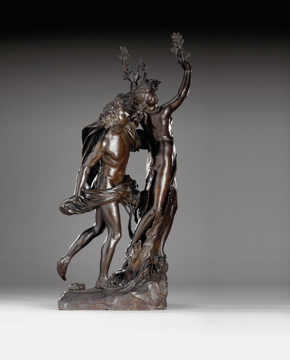 Apollon ja Daphnen ryhmä Gianlorenzo Berninin mukaan, n. 1722 tekijältä Italian School