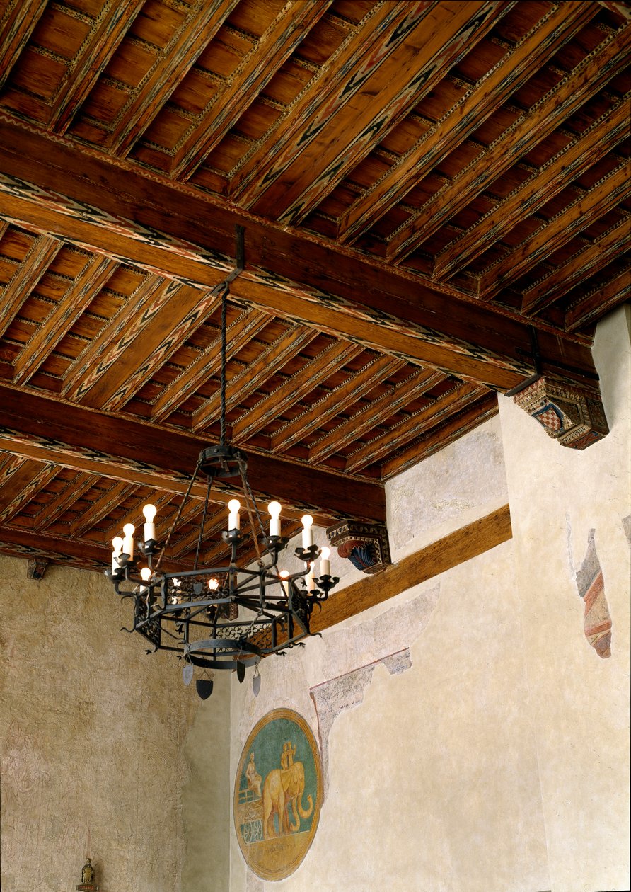 Kaupungintalon sisäkuva (Palazzo degli Anziani) tekijältä Italian School