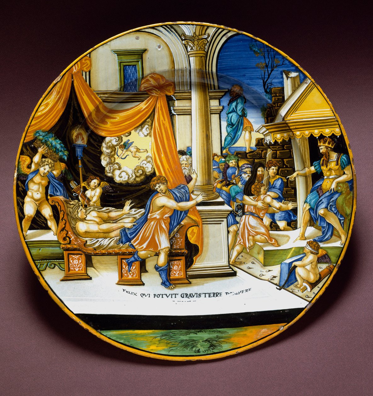 Joosef ja Putifarin vaimo Joosef pakenemassa Putifarin (Potifarin) vaimoa yrittääkseen vietellä hänet. Keraaminen levy valmistettu Urbinossa, Italiassa. 1537 Firenzen ympärillä, Museo Nazionale del Bargello tekijältä Italian School