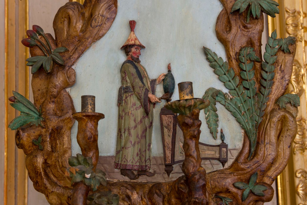 Seinävalaisin eksoottisilla koristeilla, pelihuone, metsästysasunto, kirjoittanut Filippo Juvarra (1678-1736), Stupinigi, Piemonte, Italia tekijältä Italian School