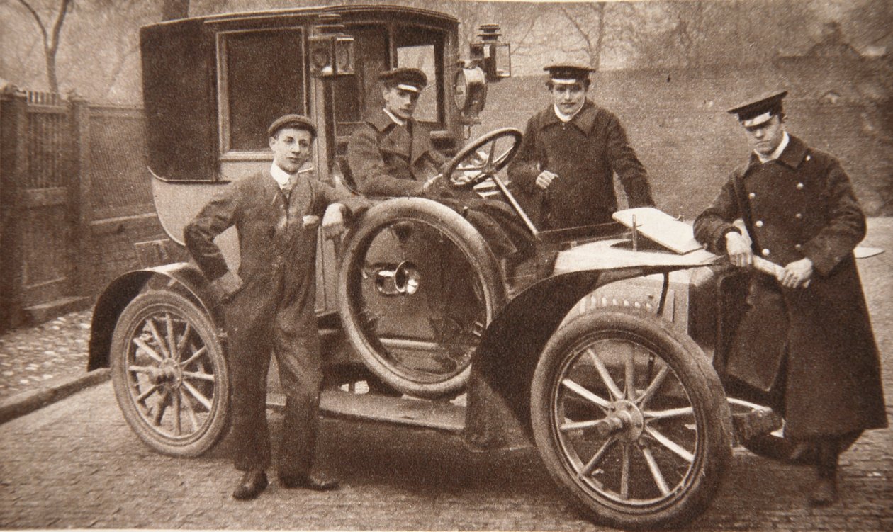 Ensimmäinen taksiauto Liverpoolissa, 1906 (bw kuva) tekijältä J.P. Wood
