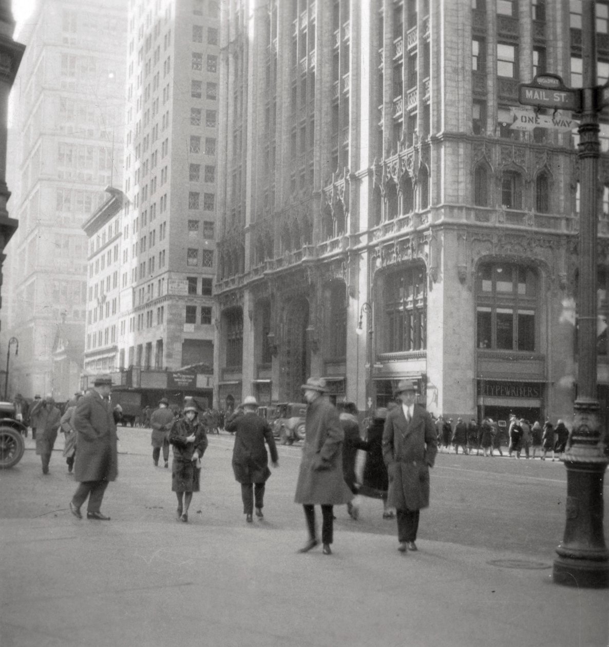 Lower Broadway, New York City, USA, 1900-luku tekijältä J. Dearden Holmes