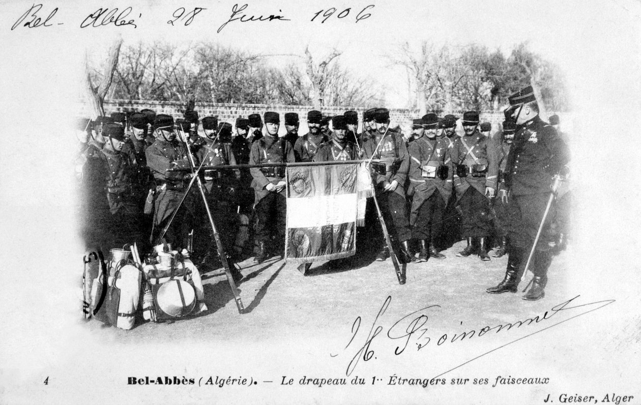 Ranskan muukalaislegioonan 1. rykmentti, Sidi Bel Abbes, Algeria, 1906 tekijältä J. Geiser
