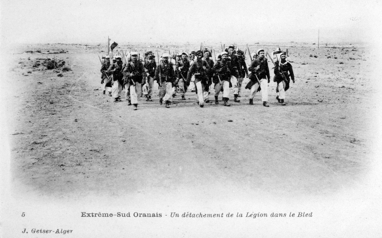 Ranskan muukalaislegioonan osasto Saharan autiomaassa Algeriassa, 1905 tekijältä J. Geiser
