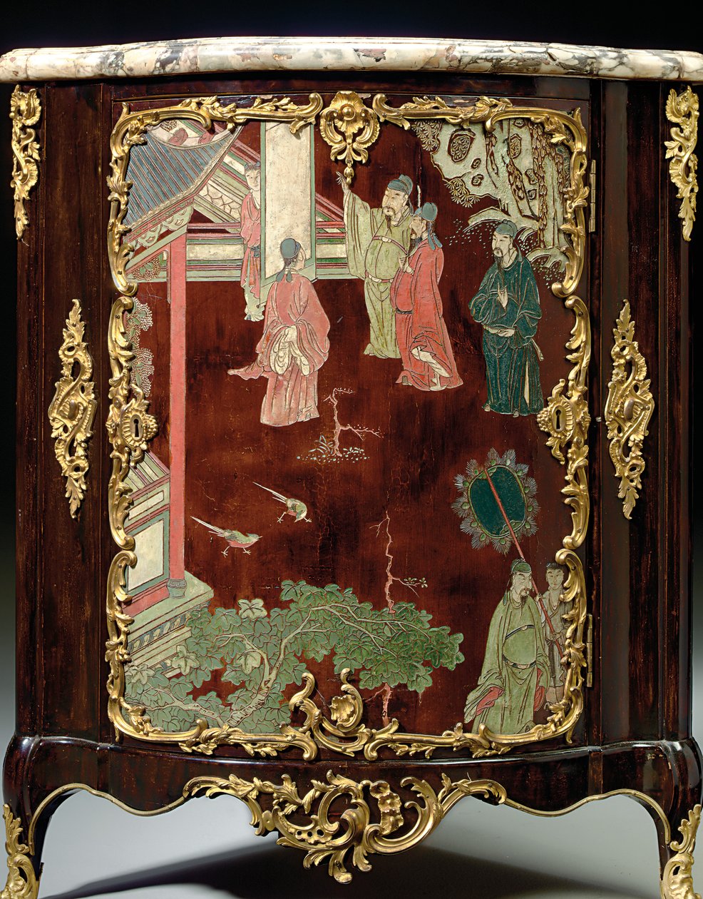 Ludvig XV:n koromandelipari, 1700-luvun puoliväli (lakka, ormolu ja ebonisoitu puu) (katso myös 1274739-41) tekijältä Jacques Philippe Carel