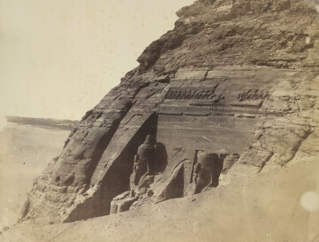 Ramses II:n temppeli tekijältä James Douglas