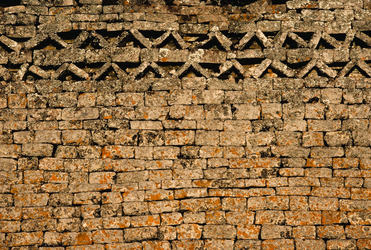 Kivimuuri GREAT ZIMBABWE RUINS, ZIMBABWE. . tekijältä James L Stanfield