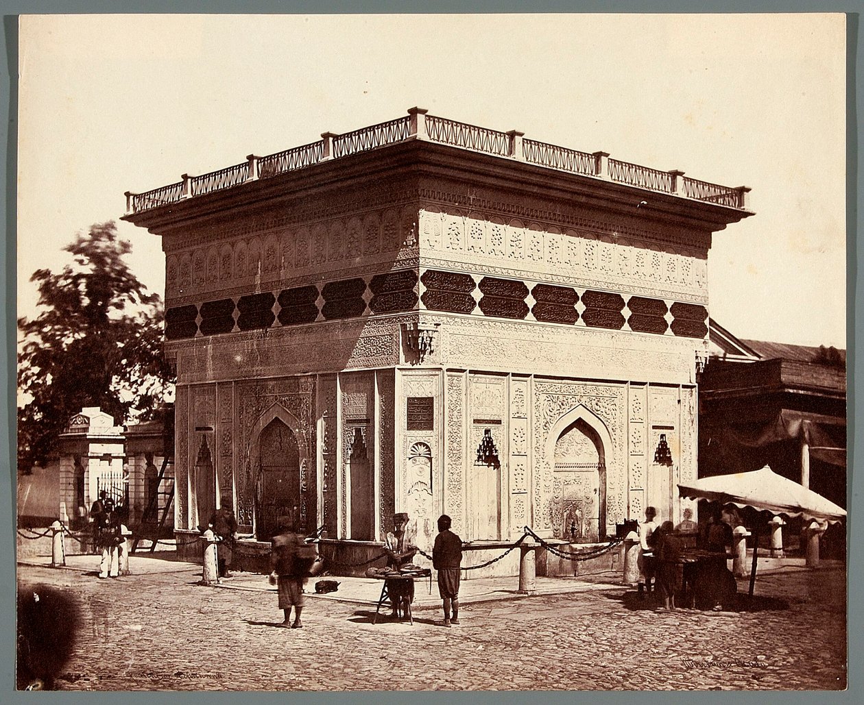 "Tophanen suihkulähde" [Istanbul. Suihkulähde Tophanessa] tekijältä James Robertson