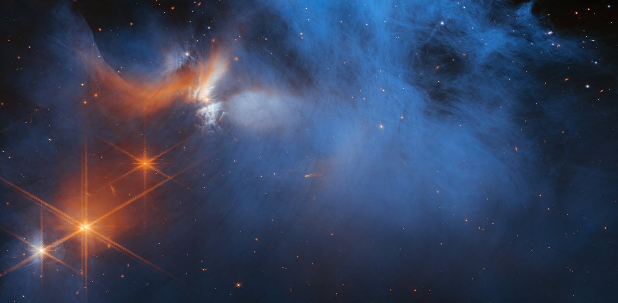 Chamaeleon I -molekyylipilvi (NIRCam-kuva) tekijältä James Webb Space Telescope (NASA)