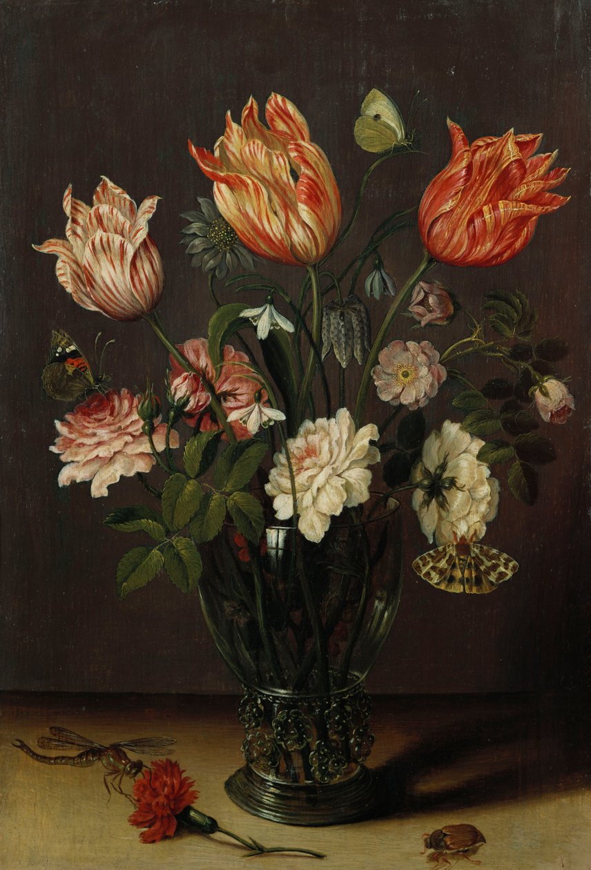 Tulppaanit muiden kukkien kanssa lasissa pöydällä tekijältä Jan Brueghel the Younger