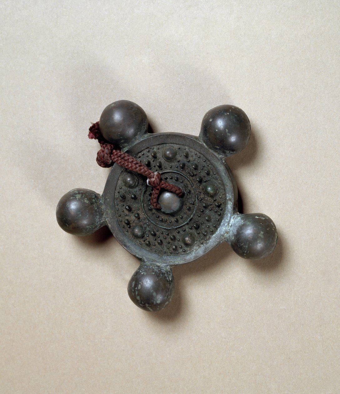Pronssipeili viidellä pienellä maapallolla, Kofun-kausi (250-538) tekijältä Japanese School