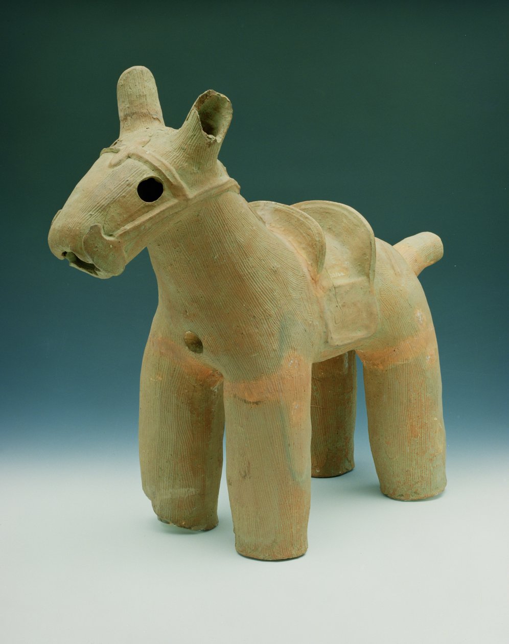 Haniwa Horse, löydetty Funulin ympäristöstä, Boshun maakunnasta, Osaton alueesta, Dolmen-kaudesta (keramiikka) tekijältä Japanese School