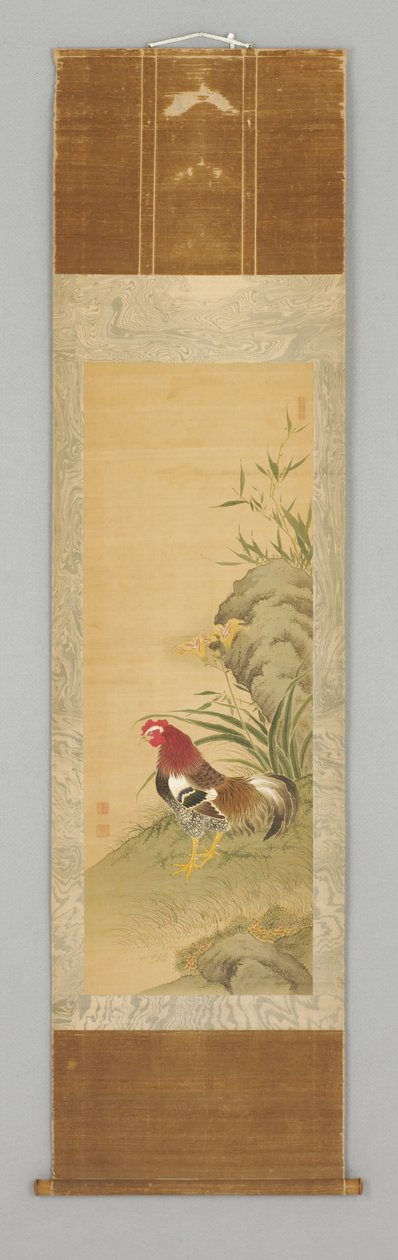 Rooster by a Rock, 18. päivän lopulla tai 19. päivän alussa vuosisadalla (Riippuva rulla: muste ja väri silkkiin, puuhun) tekijältä Japanese School