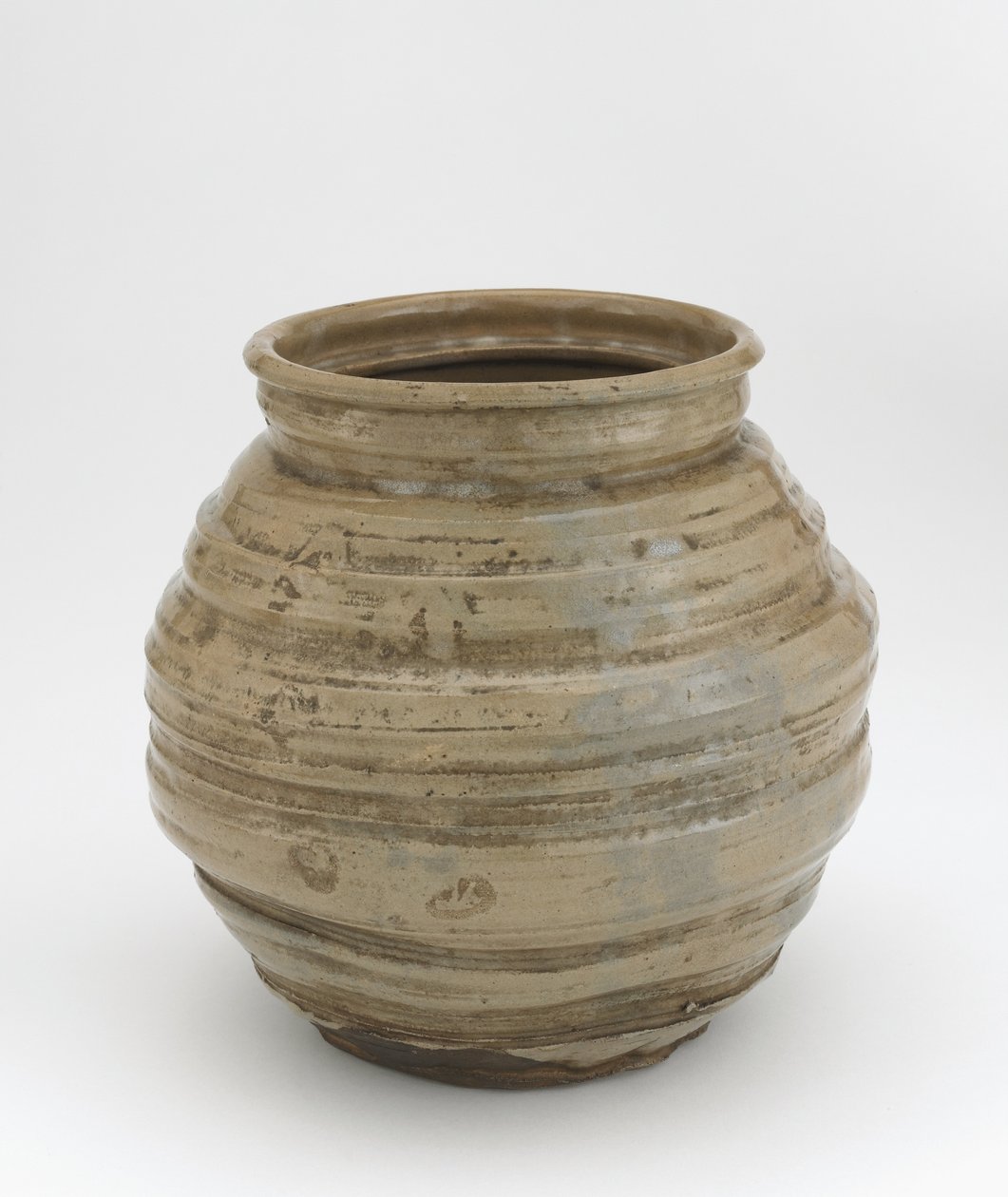 Teeseremonian vesipurkki, Uji, Kyoto-fu, Edo-kausi, 1600-luvun puoliväli - 1700-luvun puoliväli (keraaminen) tekijältä Japanese School
