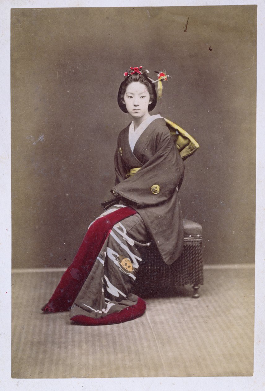 Nuori tyttö kimonossa, n. 1860-70 (käsin väritetty kuva) tekijältä Japanese School