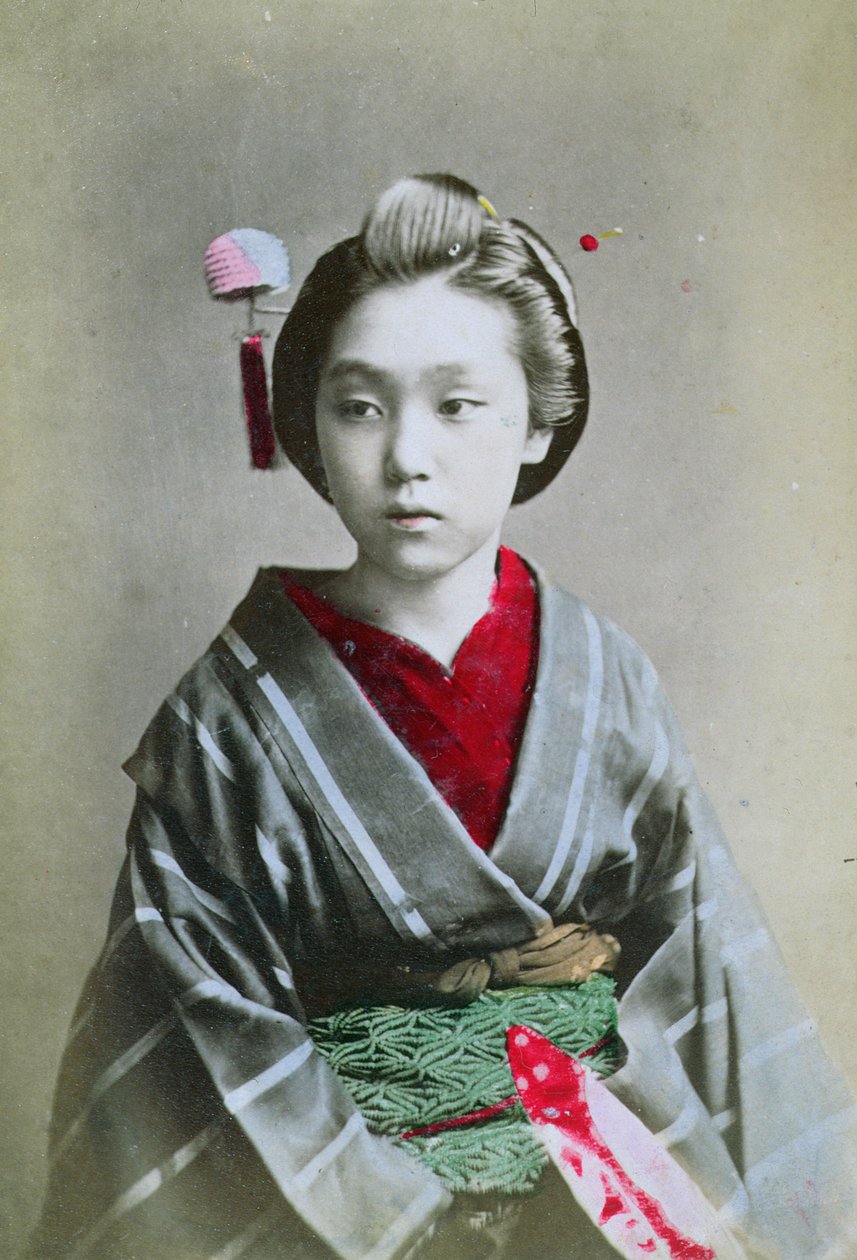 Nuori tyttö kimonossa, n. 1860-70 (käsin väritetty kuva) tekijältä Japanese School