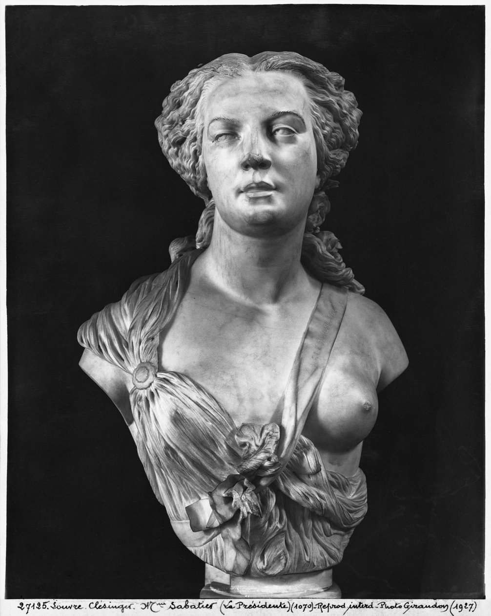 Madame Aglae Sabatier, joka tunnetaan nimellä Apollonie Sabatier, 1847 (marmori) tekijältä Jean Baptiste Auguste Clesinger
