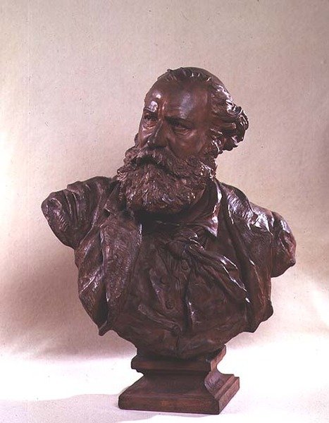 Charles Gounodin (1818-93) rintakuva n. 1874 (pronssi) tekijältä Jean Baptiste Carpeaux