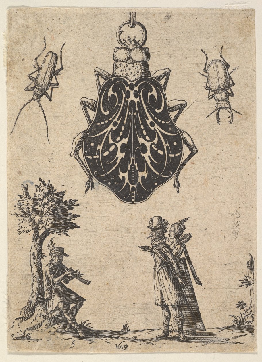 Riipus Kuoriaisen muotoinen, pariskunta ja nuori mies soittamassa instrumenttia, 1619. tekijältä Jean Toutin