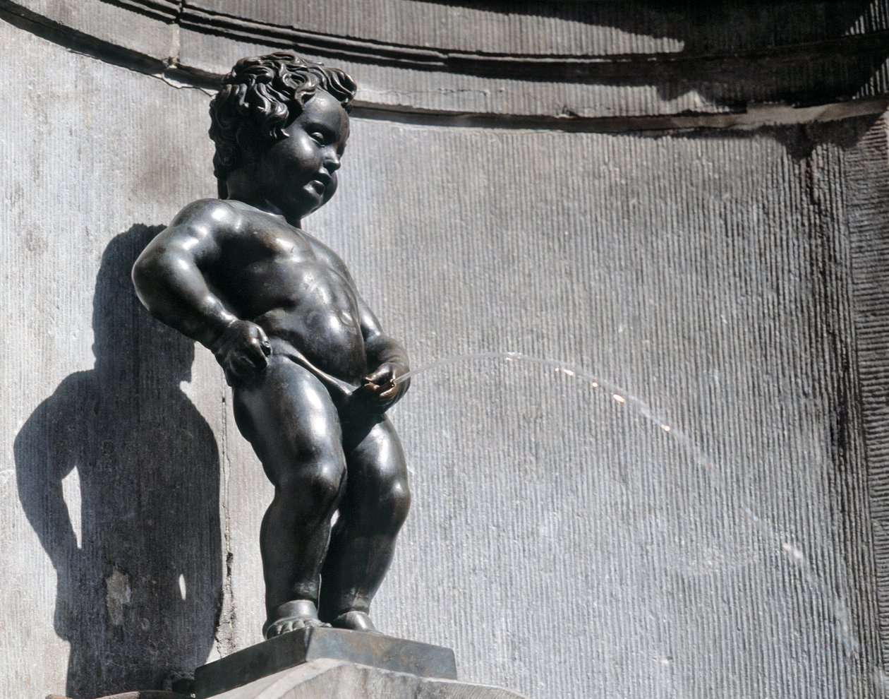 Manneken Pis, 1619 pronssi tekijältä Jerome the Elder Duquesnoy