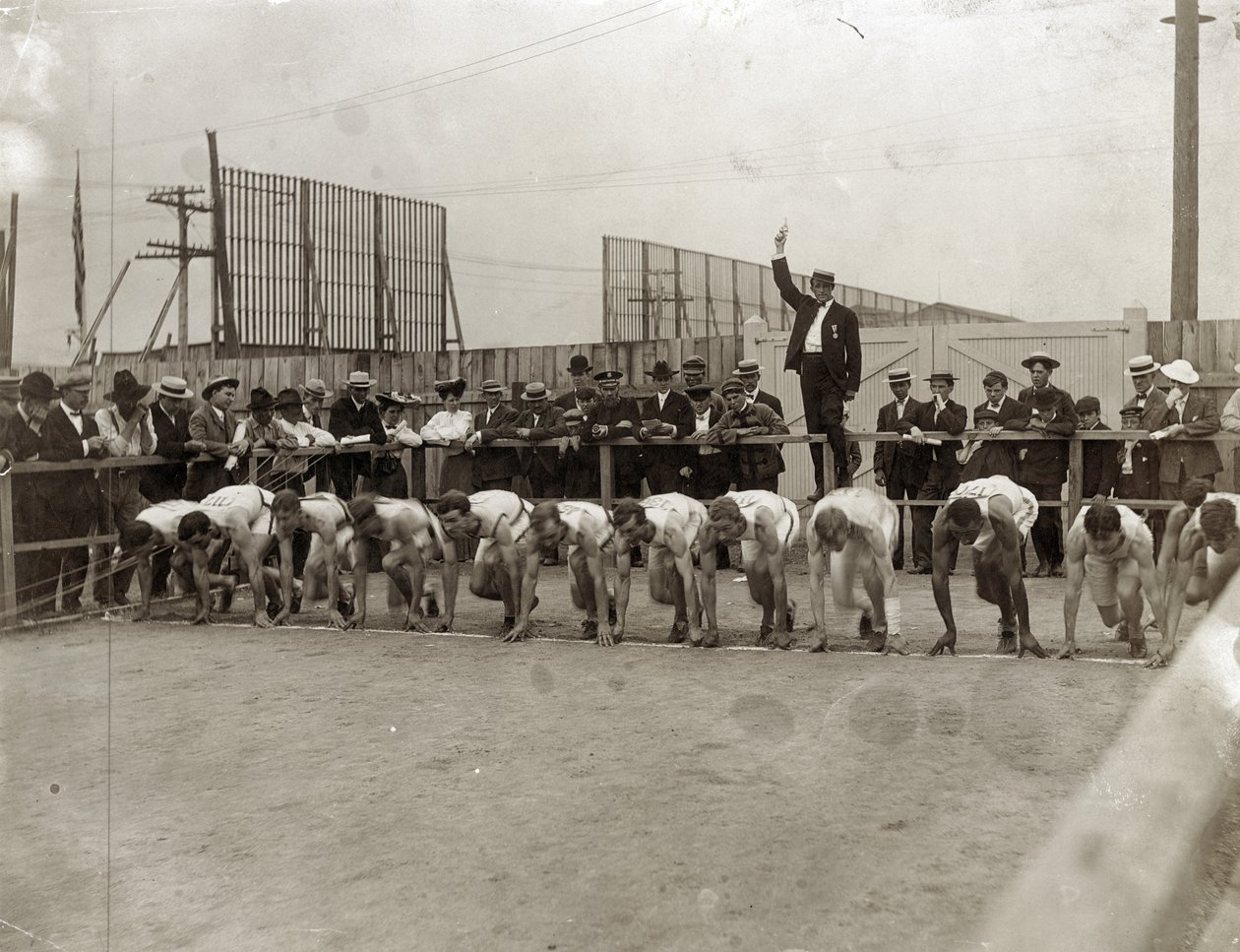 Olympialaiset- 400 metrin kilpailun alku 1904 olympialaisissa tekijältä Jessie Tarbox Beals