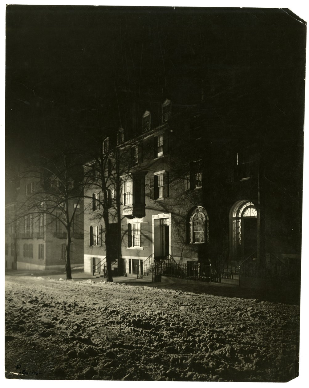 Chestnut Street, Boston, USA, n. 1902-10 (gelatiinihopea valokuva) tekijältä Jessie Tarbox Beals