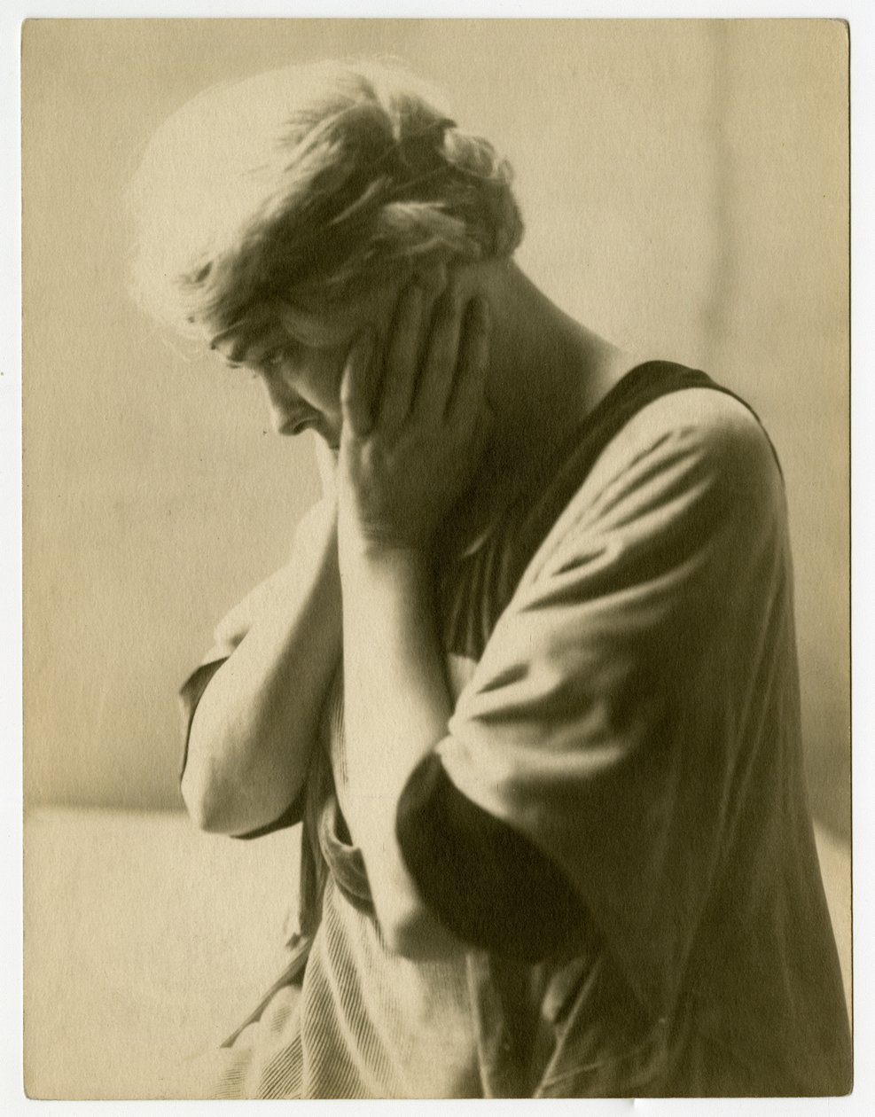 Grace Potter, psykoanalyytikko, n. 1905-1940 (gelatiinihopea valokuva) tekijältä Jessie Tarbox Beals
