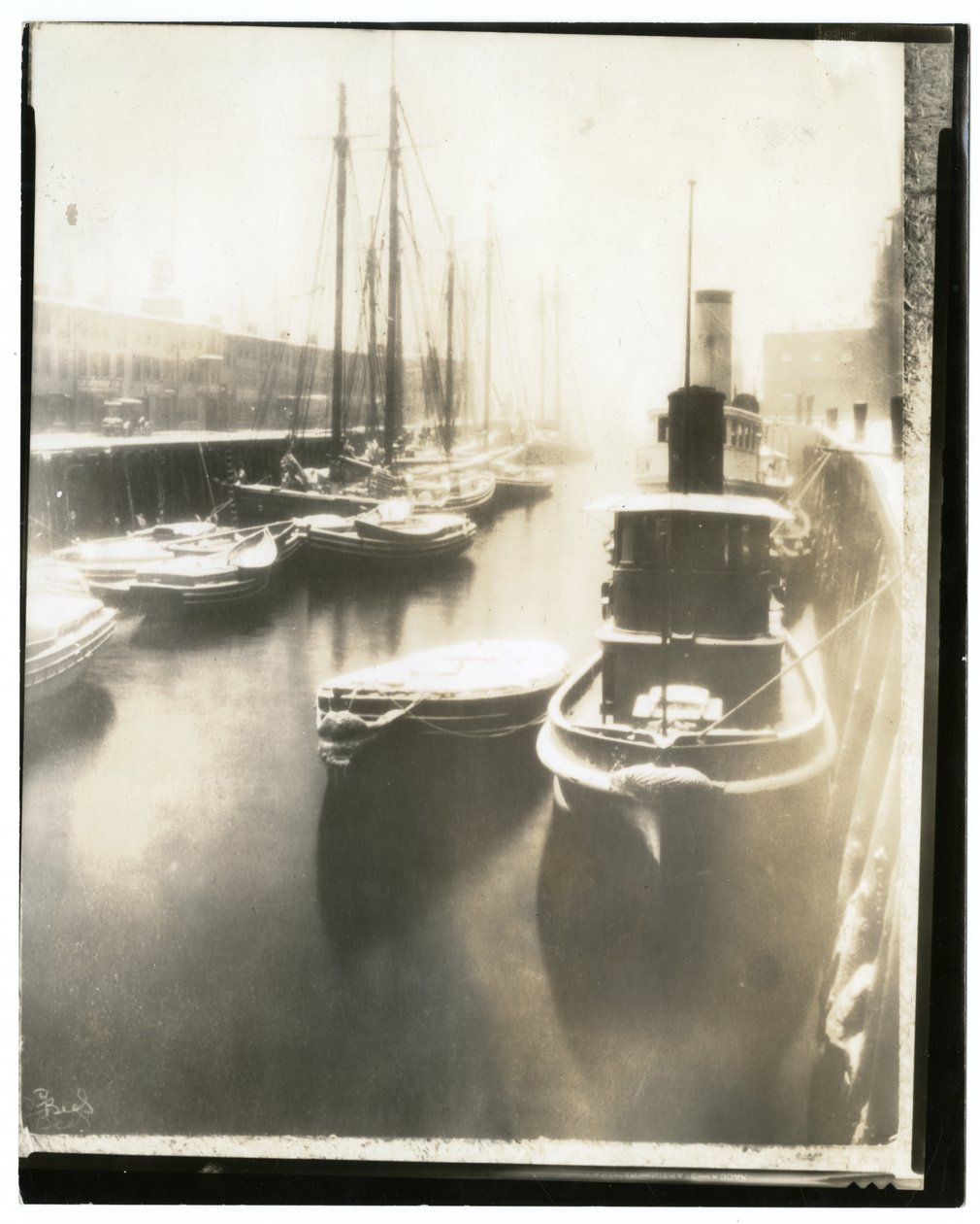 Old T Wharf, Boston, n. 1902-1910 (gelatiinihopea valokuva) tekijältä Jessie Tarbox Beals