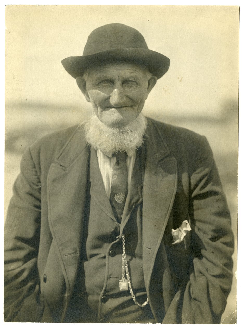 Charley Sennett-setä Barley Bailey Islandista, Mainesta, n. 1907-09 (gelatiinihopeakuva) tekijältä Jessie Tarbox Beals