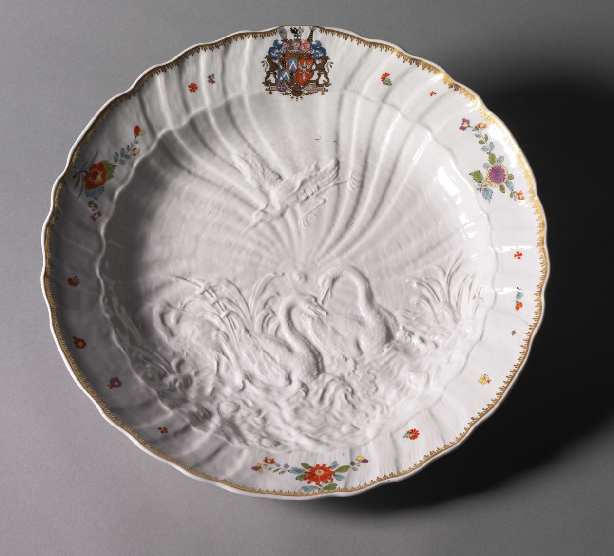 Lautas Swan Serviceltä, valmistaja Meissen Porcelain Factory, Saksa, n. 1737-1741 (posliini) tekijältä Johann Joachim (after) Kändler