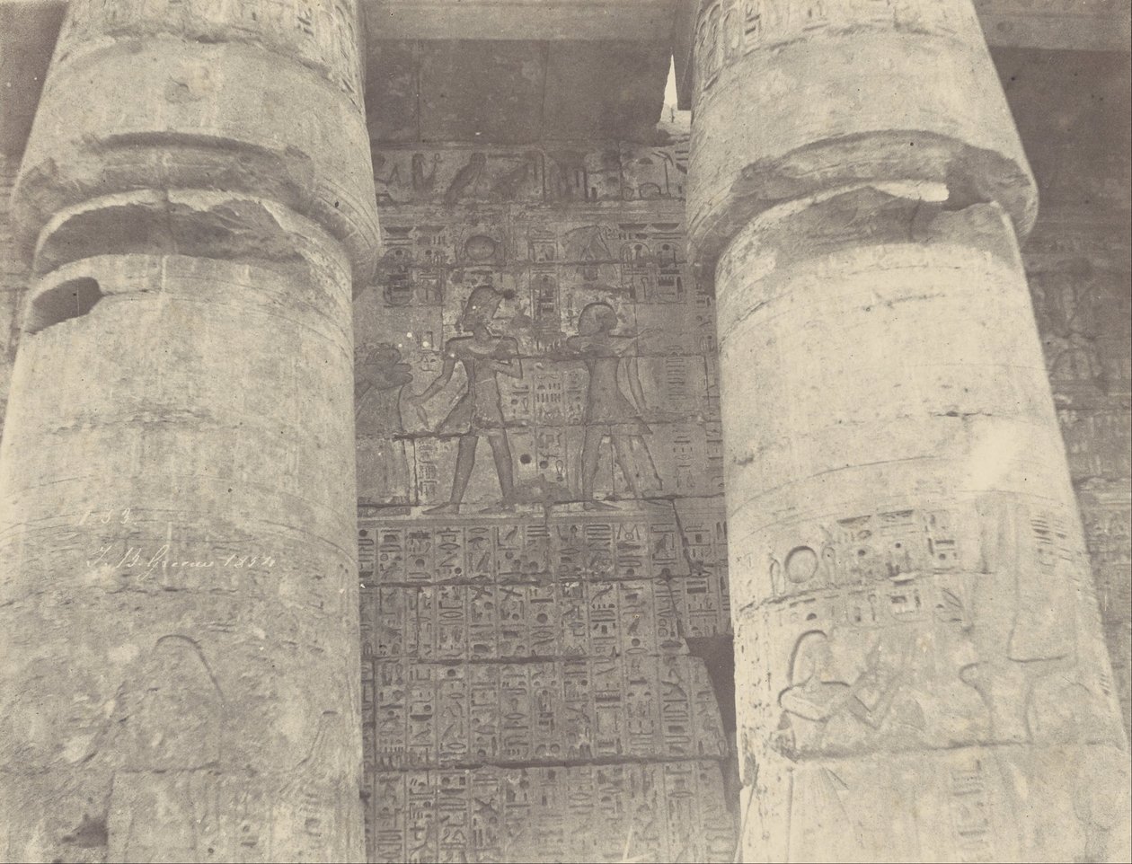 (Medinet Habu, Ramses Méïamounin palatsi, vasen muuri) tekijältä John Beasly Greene