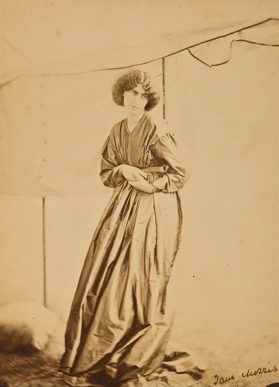 Jane Morrisin muotokuva, 1865 (albumiprintti) tekijältä John R. Parsons