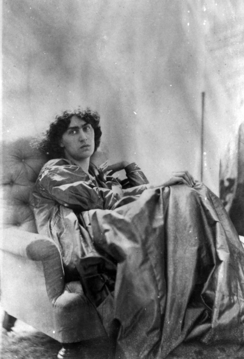 Jane Morris, poseerannut Dante Gabriel Rossetti, 1865 (albumiprintti) tekijältä John R. Parsons