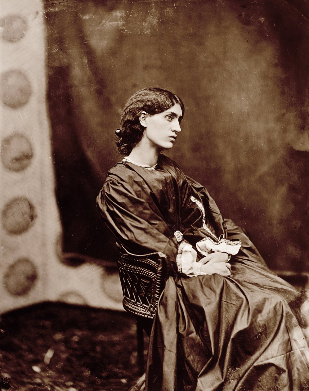 Jane Morrisin (1839-1914) muotokuva 1865 (albumiprintti) tekijältä John R. Parsons