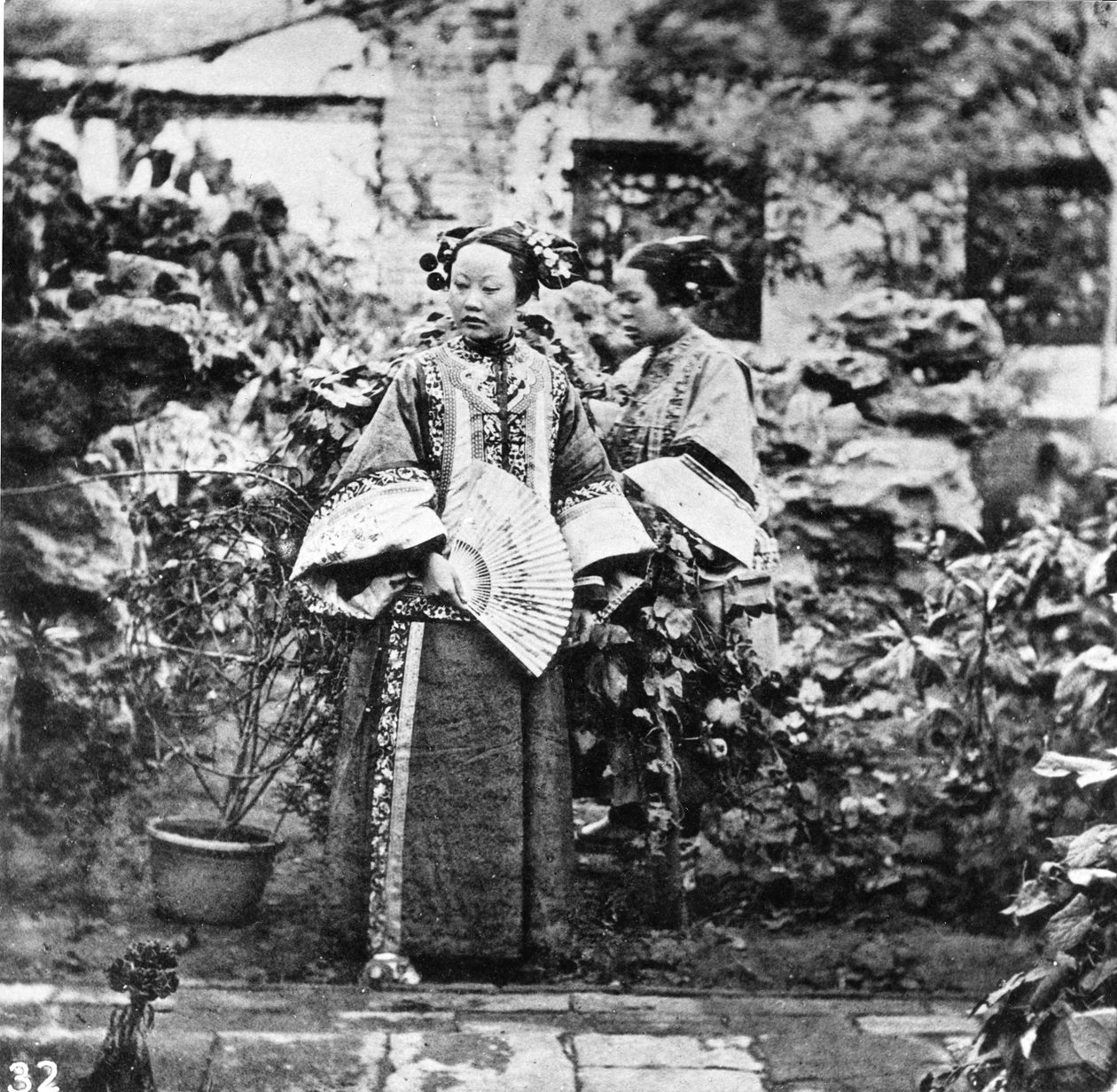 Manchu Ladies, n. 1867-1872 tekijältä John Thomson