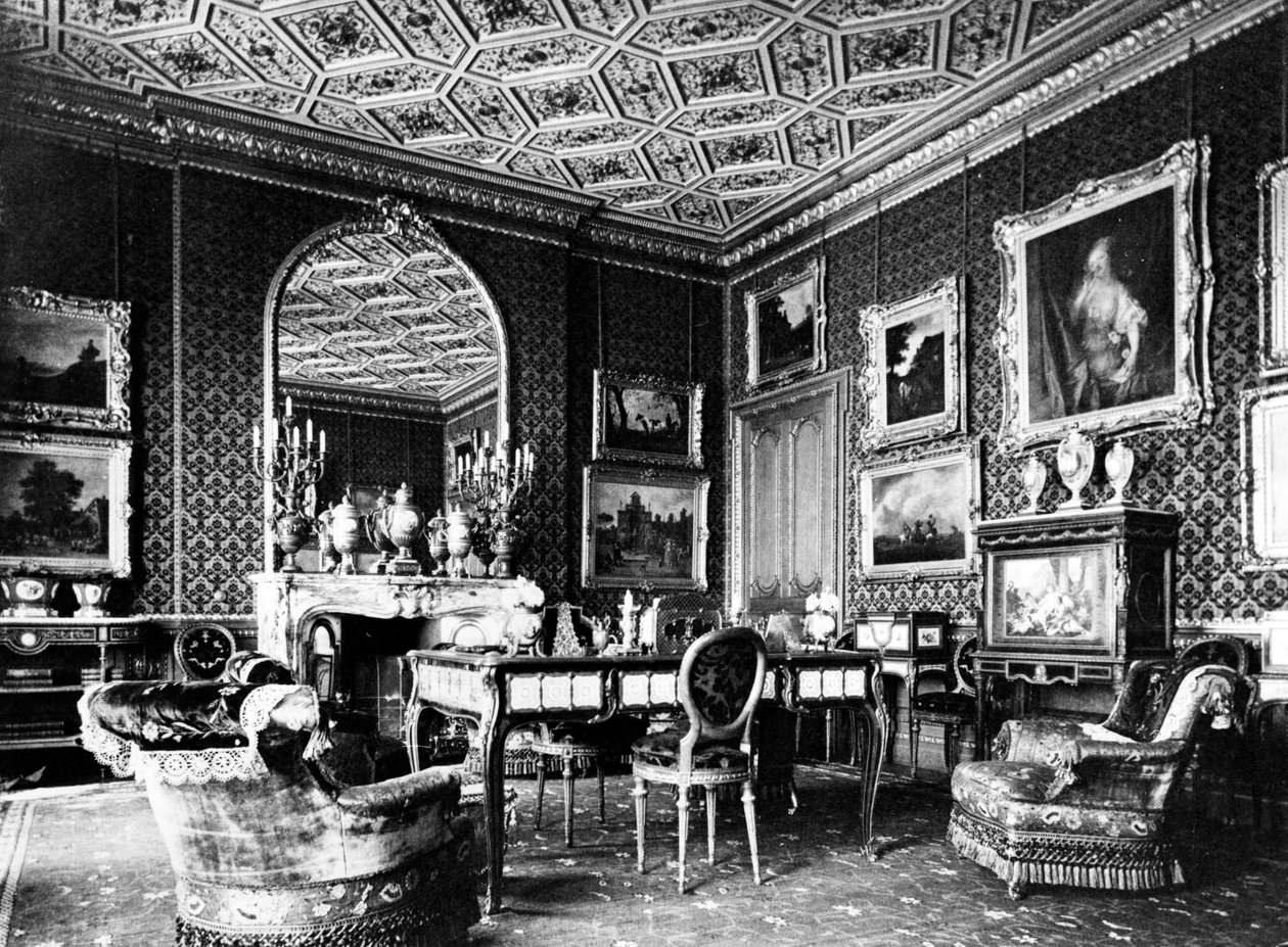 Yksi Seamore Placen päähuoneista, kuvitus Charles Davisin teoksesta "Kuvaus Alfred de Rothschildin kokoelman taideteoksista", julkaistu 1884 tekijältä John Thomson