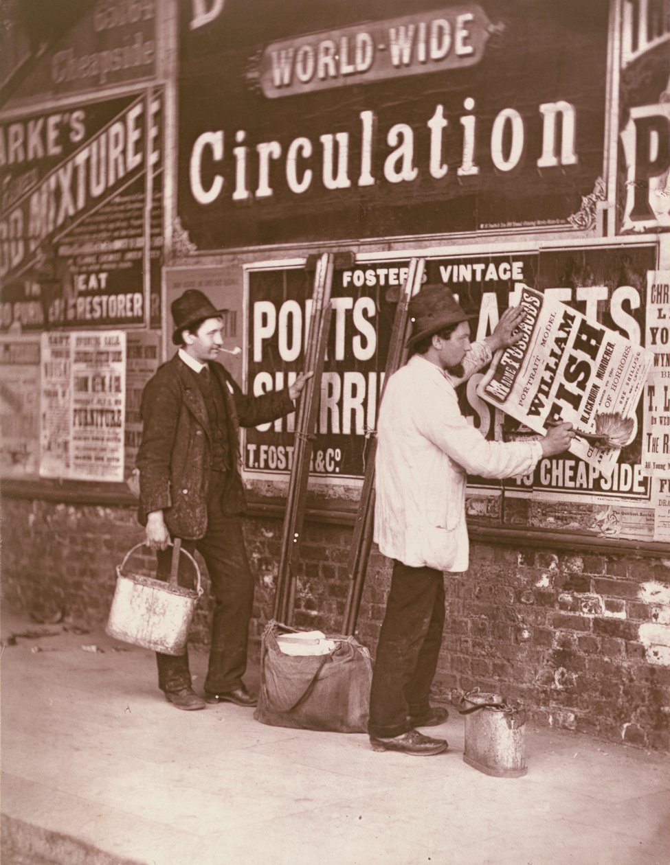 Street Advertising, "Street Life in London", 1877-78 (woodburytype) tekijältä John Thomson