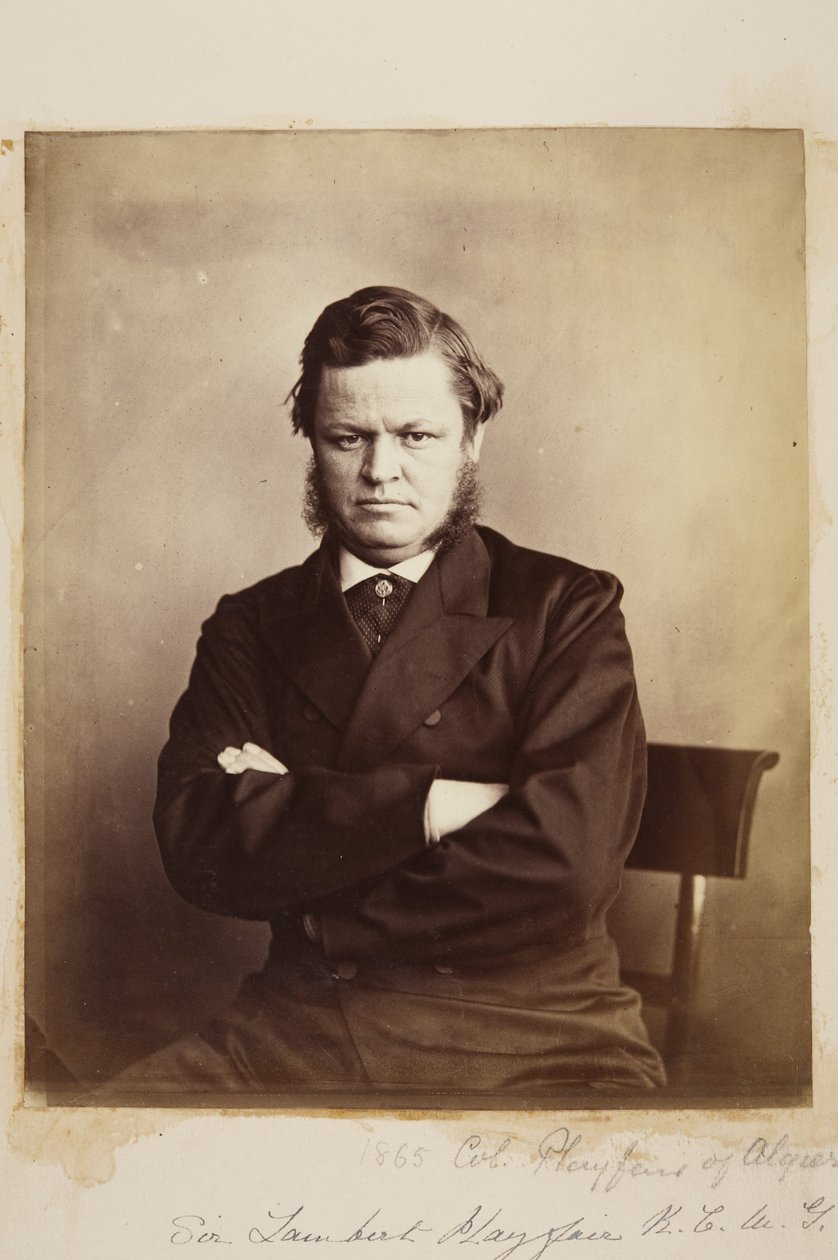Sir Lambert Playfair tekijältä John Adamson