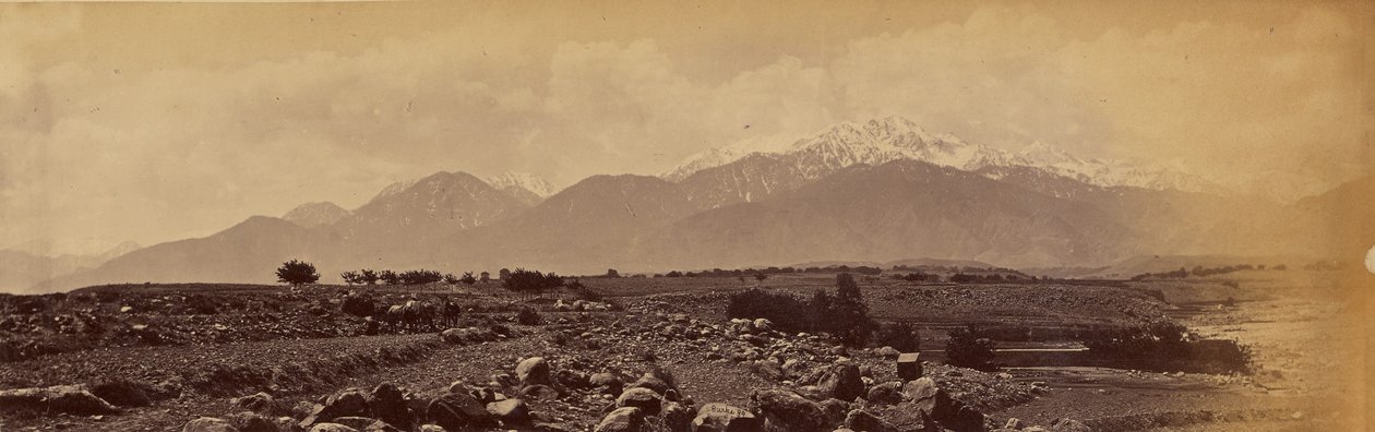 Panoraama Safed Koh Khyberista Shutar Gardaniin. tekijältä John Burke