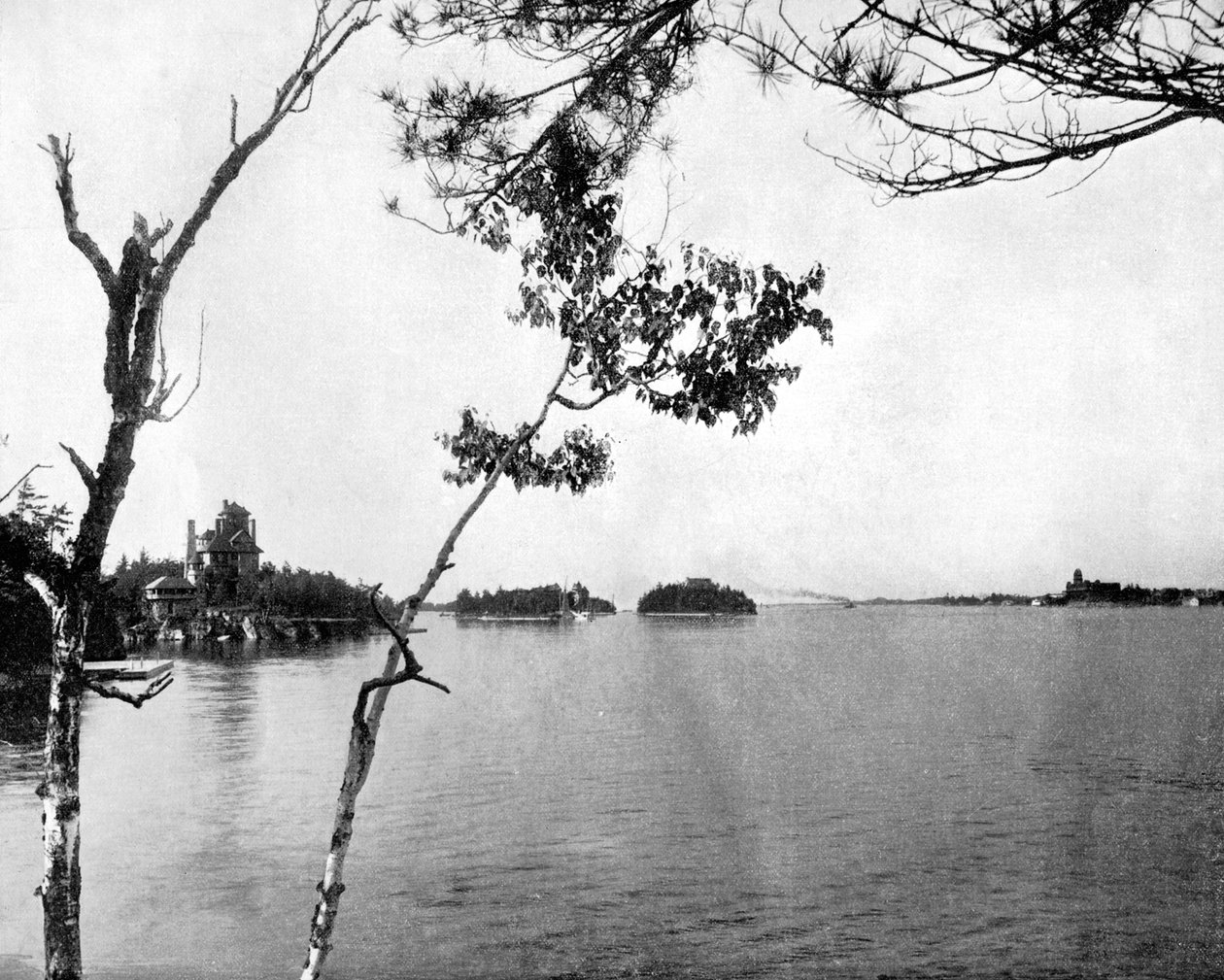The Thousand Islands, St Lawrence River, Kanada, 1893. tekijältä John L. Stoddard