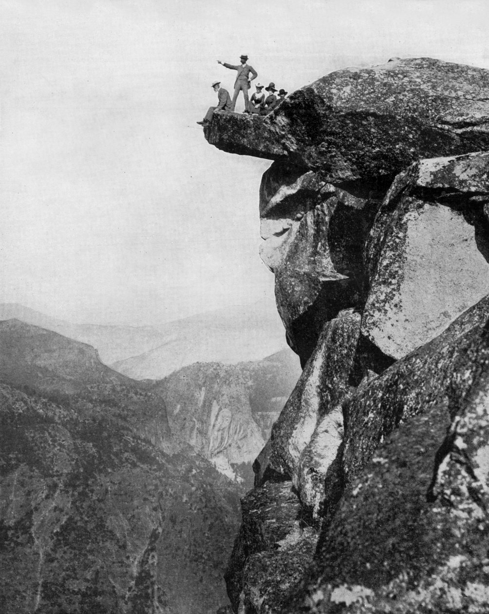 Yosemite Valley, Kalifornia, n. 1890 (m/w valokuva) tekijältä John Lawson Stoddard