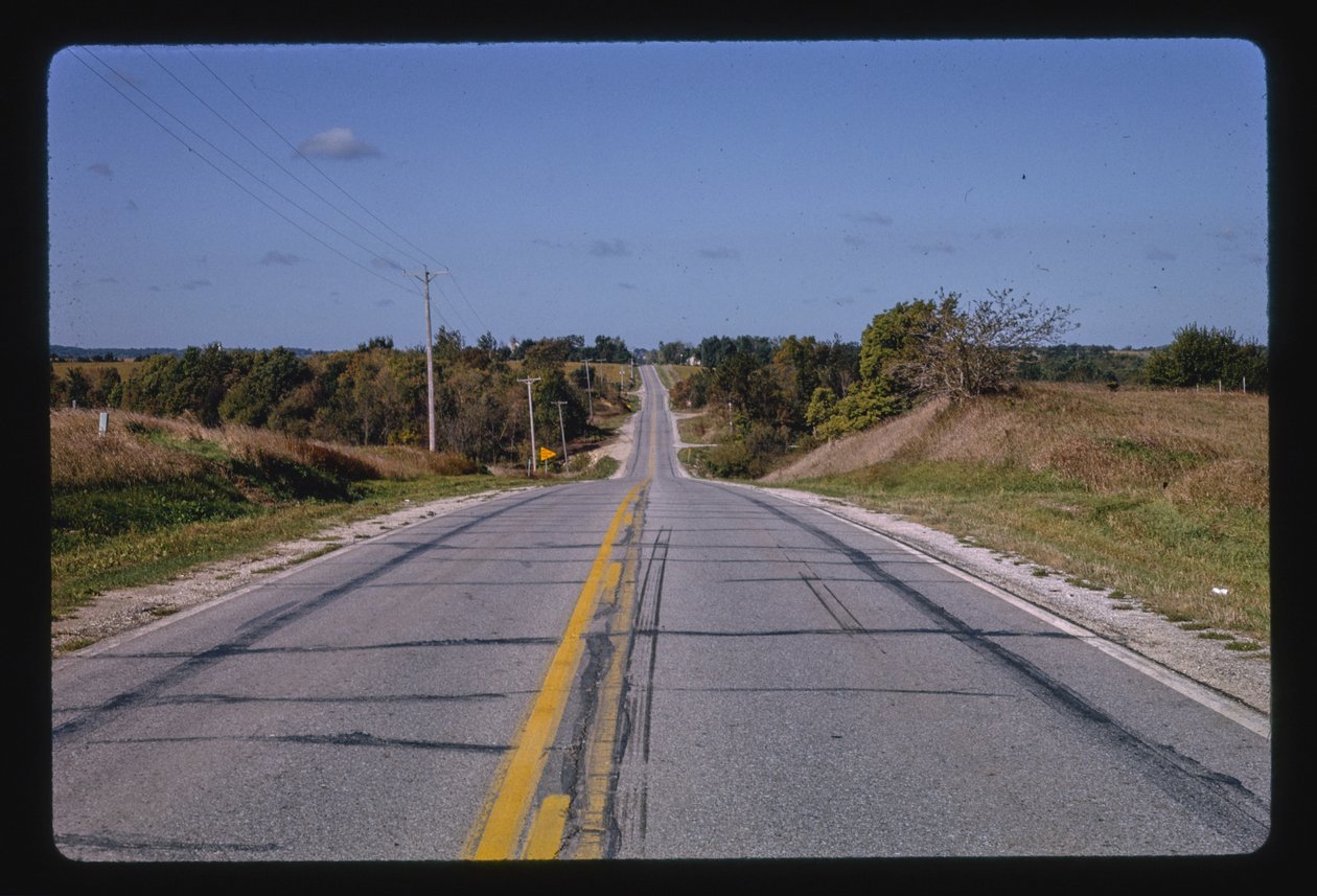 Highway 6, Adelin länsipuolella, Iowa, Yhdysvallat, Yhdysvallat tekijältä John Margolies